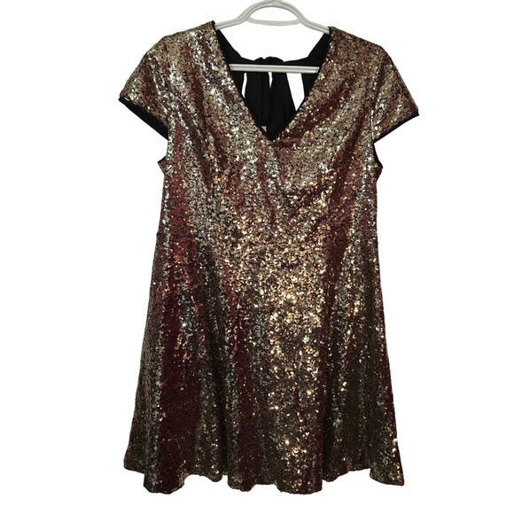 NWT Lulus Larsa Gold Sequin Backless Mini Dress in XL - Picture 4 of 6